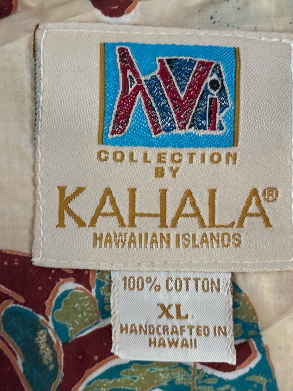Kahala Tropical Fish Print Aloha Shirt - Picture 2 of 15